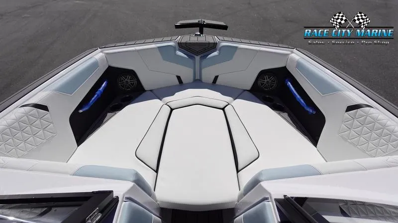 Slide: The Image of Nautique Super Air Nautique GS22 - 42