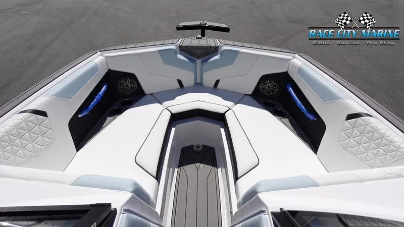 Slide: The Image of Nautique Super Air Nautique GS22 - 43