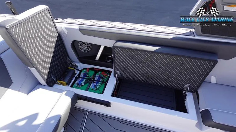 Slide: The Image of Nautique Super Air Nautique GS24 - 25