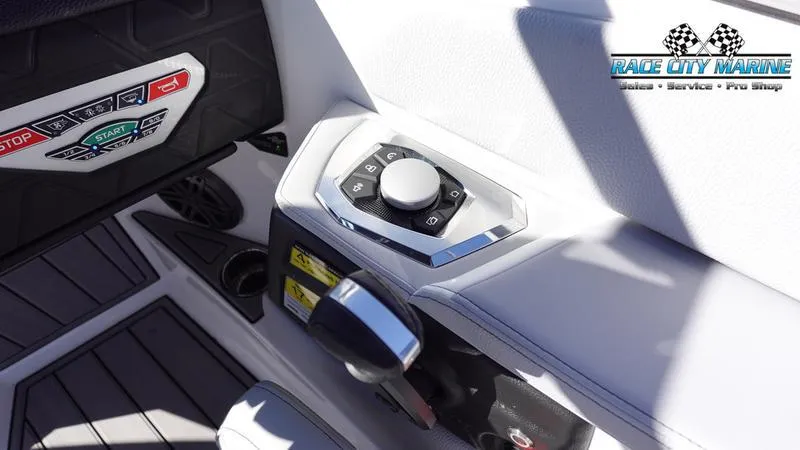 Slide: The Image of Nautique Super Air Nautique GS24 - 33