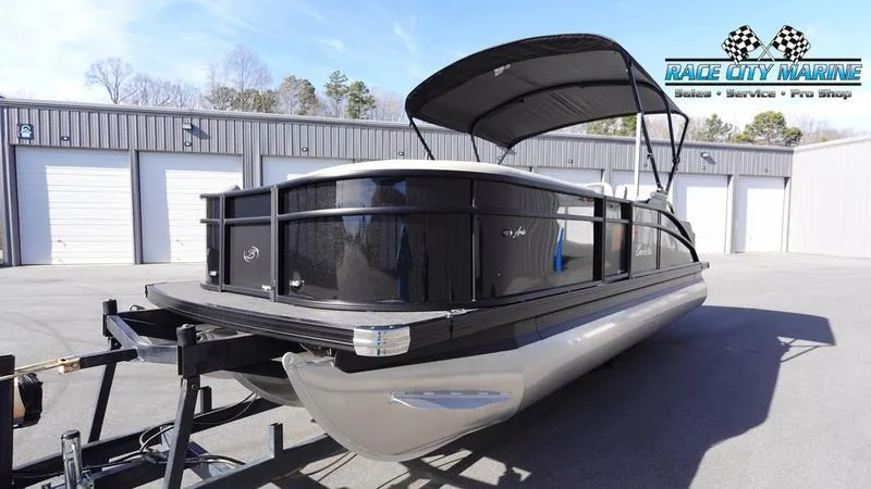 Slide: The Image of Barletta A22UC - 2