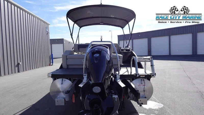 Slide: The Image of Barletta A22UC - 3