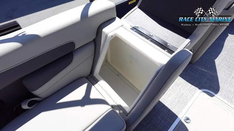 Slide: The Image of Barletta C22CC - 10