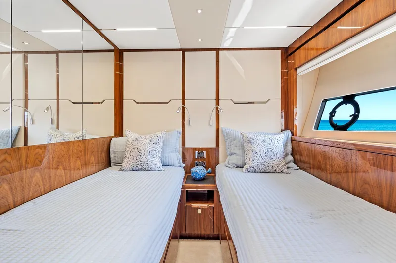 Slide: The Image of Sunseeker 68 Sport Yacht 2017 - 54