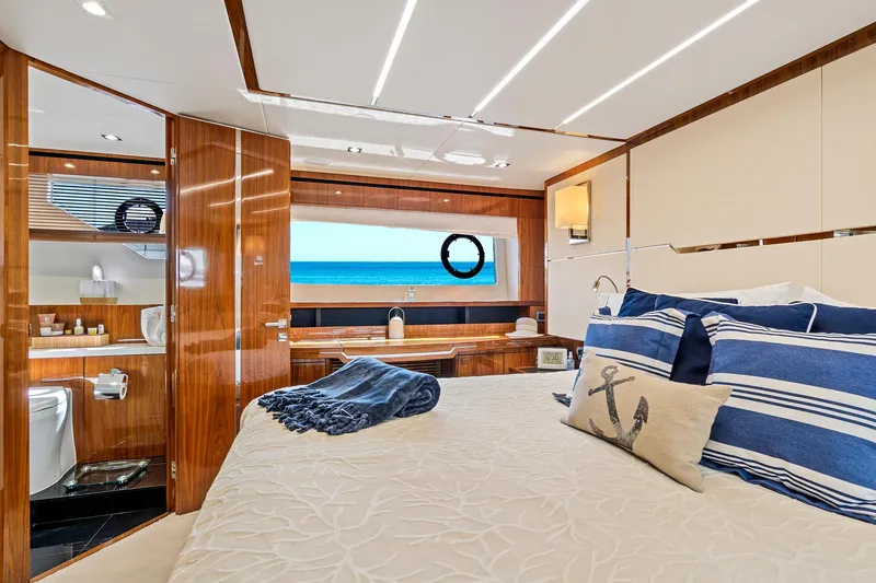 Slide: The Image of Sunseeker 68 Sport Yacht 2017 - 57