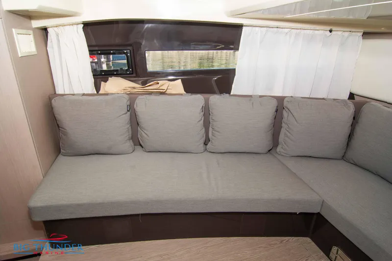 Slide: The Image of Invictus GT320S 2024 - 53