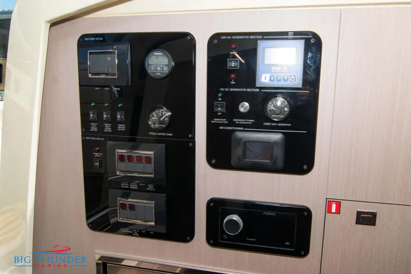 Slide: The Image of Invictus GT320S 2024 - 62