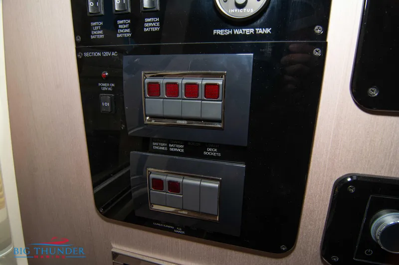 Slide: The Image of Invictus GT320S 2024 - 66