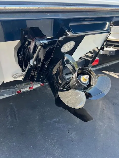 Slide: The Image of 2018 Sea Ray SPX 190 boat propeller and stern drive. - 13