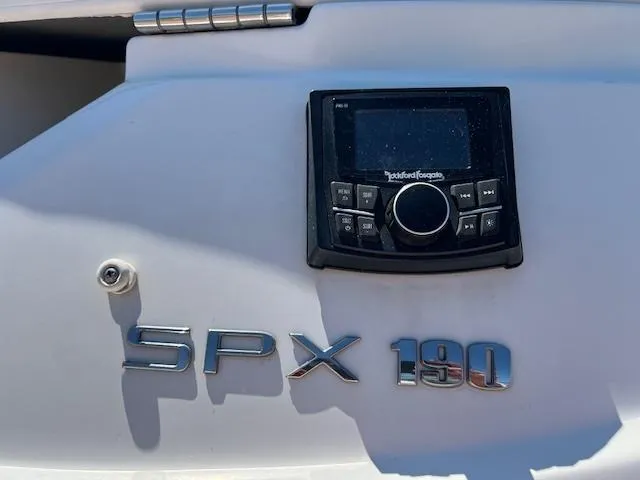 Slide: The Image of 2018 Sea Ray SPX 190 boat dashboard with Rockford Fosgate stereo system. - 9