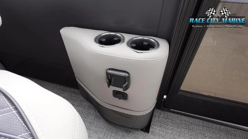 Slide: The Image of Barletta L23QCSS - 26