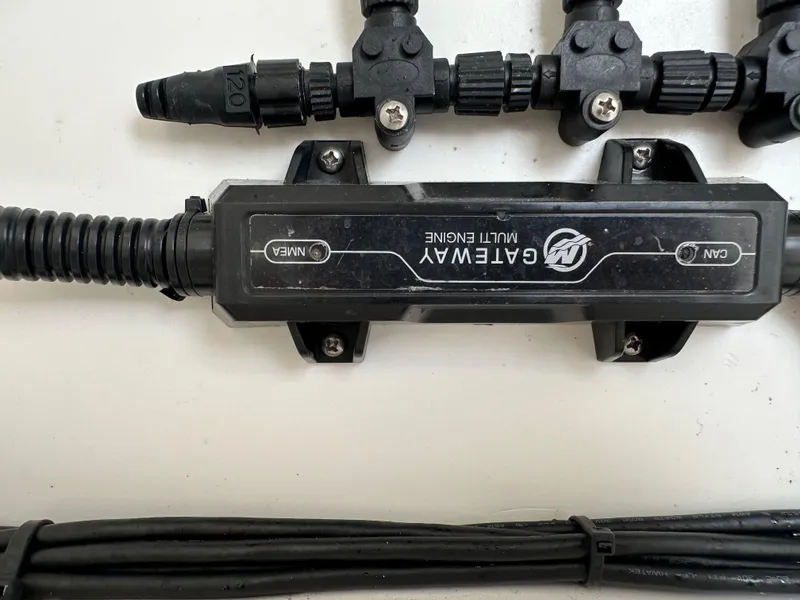 Slide: The Image of Cape Horn 22 OS 2019 boat wiring and connectors, close-up view. - 31