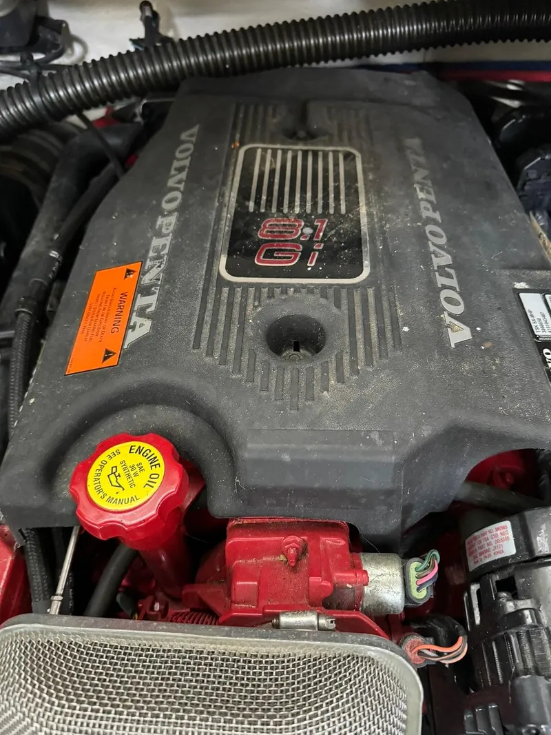 Slide: The Image of 2004 Regal 3260 Commodore engine, Volvo Penta 8.1 Gi. - 49