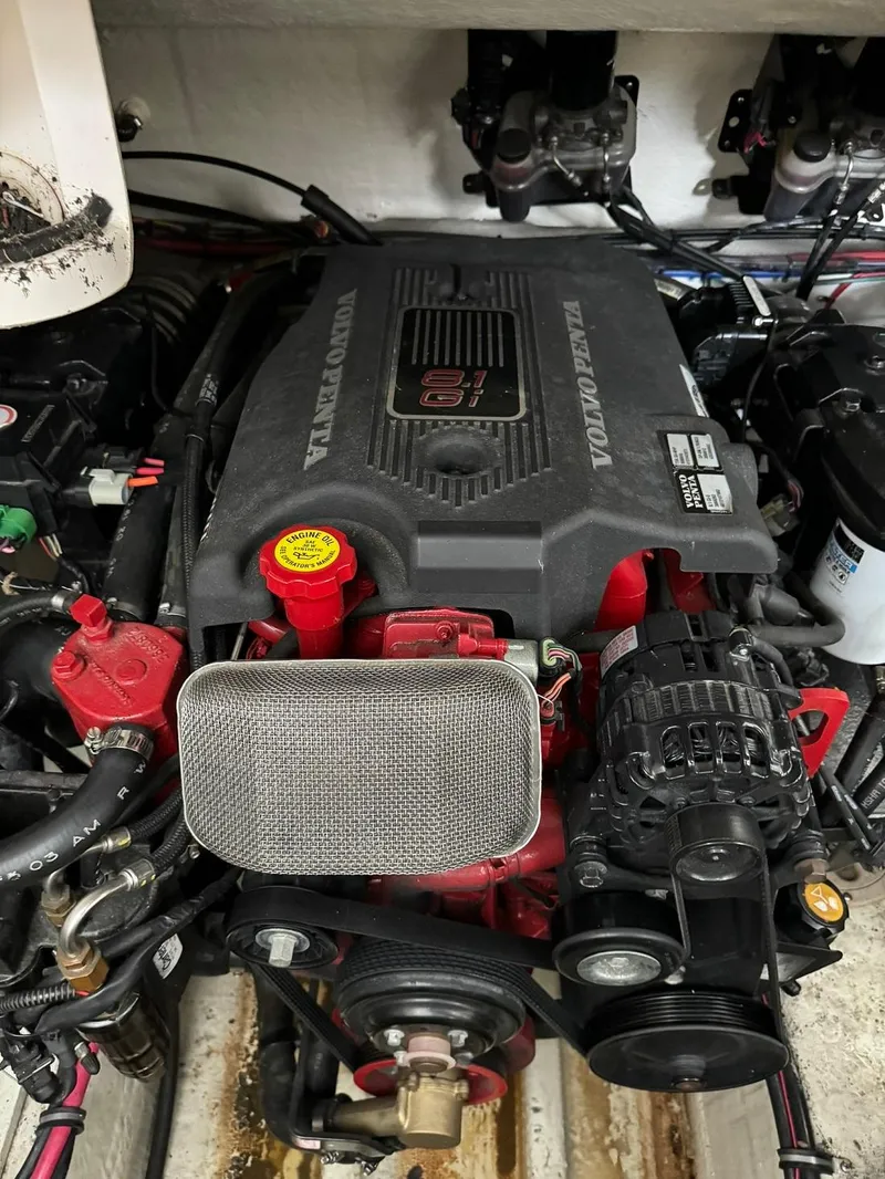 Slide: The Image of Regal Commodore 3260 2004 - 51