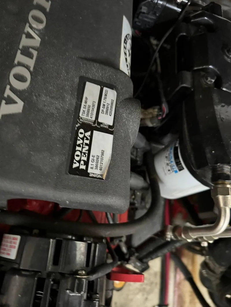 Slide: The Image of Regal Commodore 3260 2004 - 52