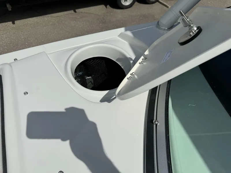 Slide: The Image of Crownline Boats 290 XSS 2024 - 23