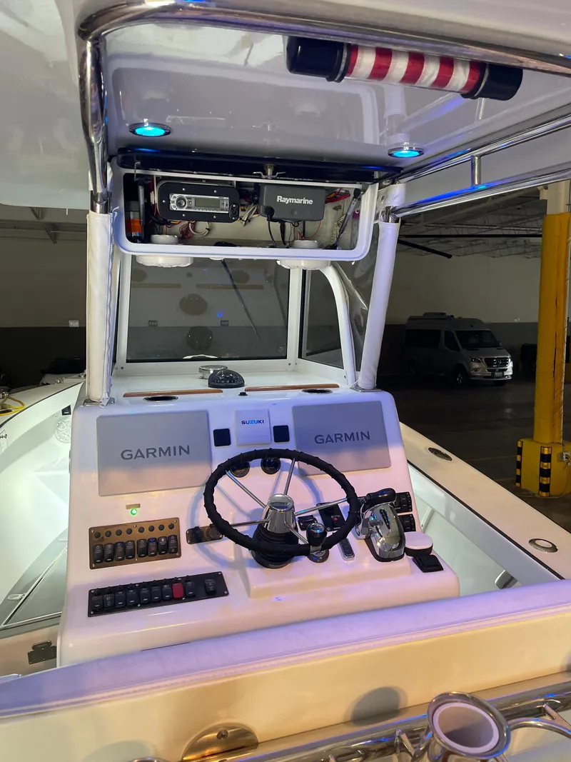 Slide: The Image of Helm Station - 33