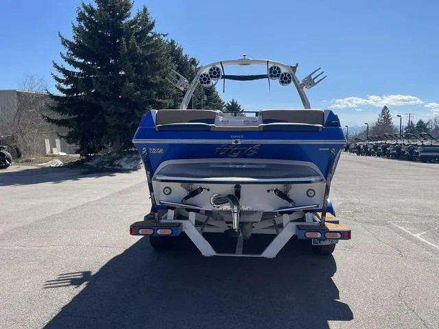 Slide: The Image of Tigé RZX5 2019 - 5