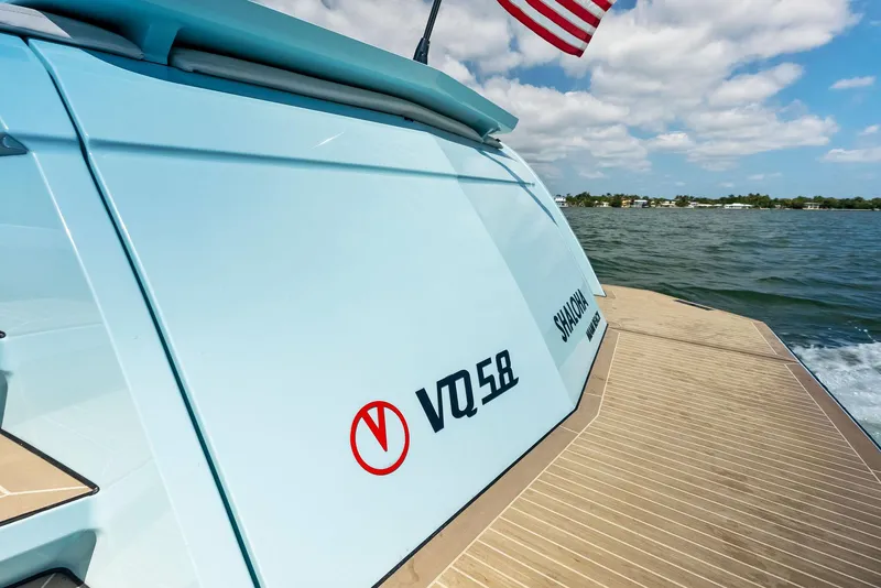 Slide: The Image of Vanquish VQ58 2022 - 58