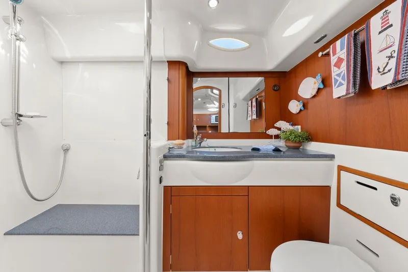 Slide: The Image of Oyster LD43 2007 - 52