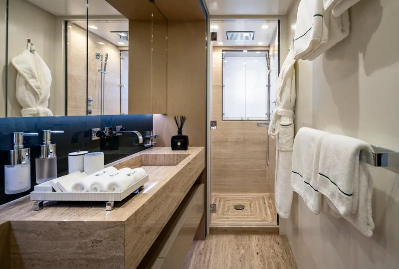 Slide: The Image of 164' Heesen 2021 (ELA) Guest Stateroom - 14