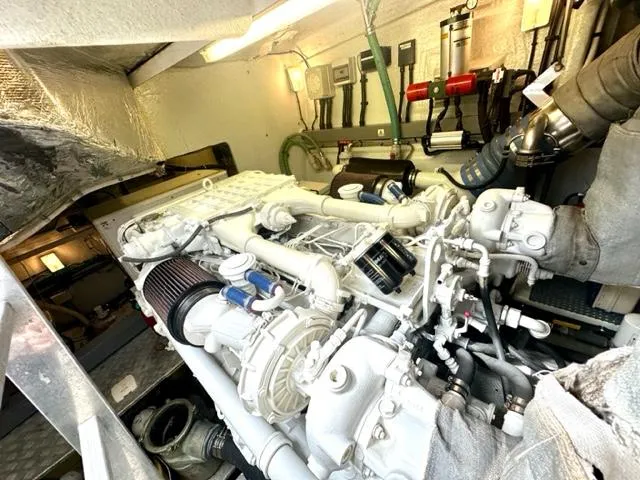 Slide: The Image of Engine room of a 2002 Sunseeker 75 Predator yacht. - 25