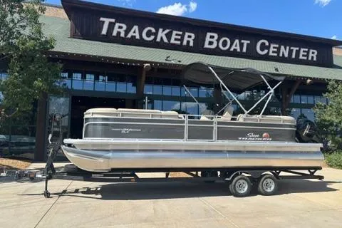The Image of 2024 Sun Tracker Party Barge 24 DLX pontoon at Tracker Boat Center. - 0