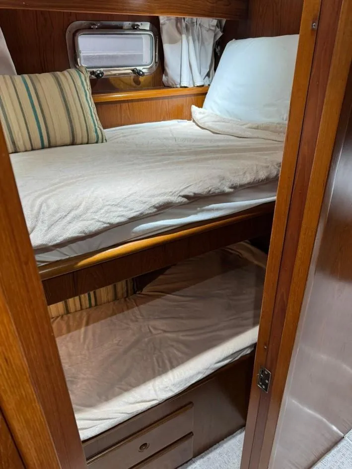 Slide: The Image of Tarquin Trader 58 2004 - 13