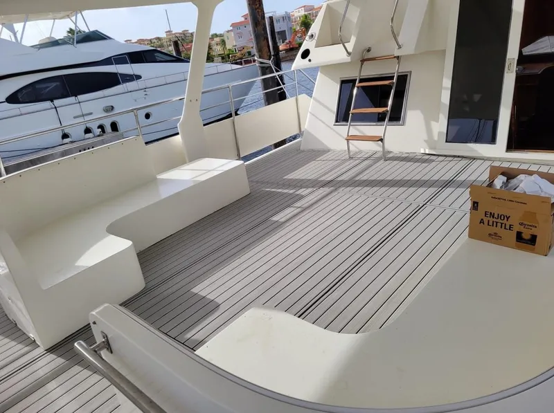 Slide: The Image of Tarquin Trader 58 2004 - 29