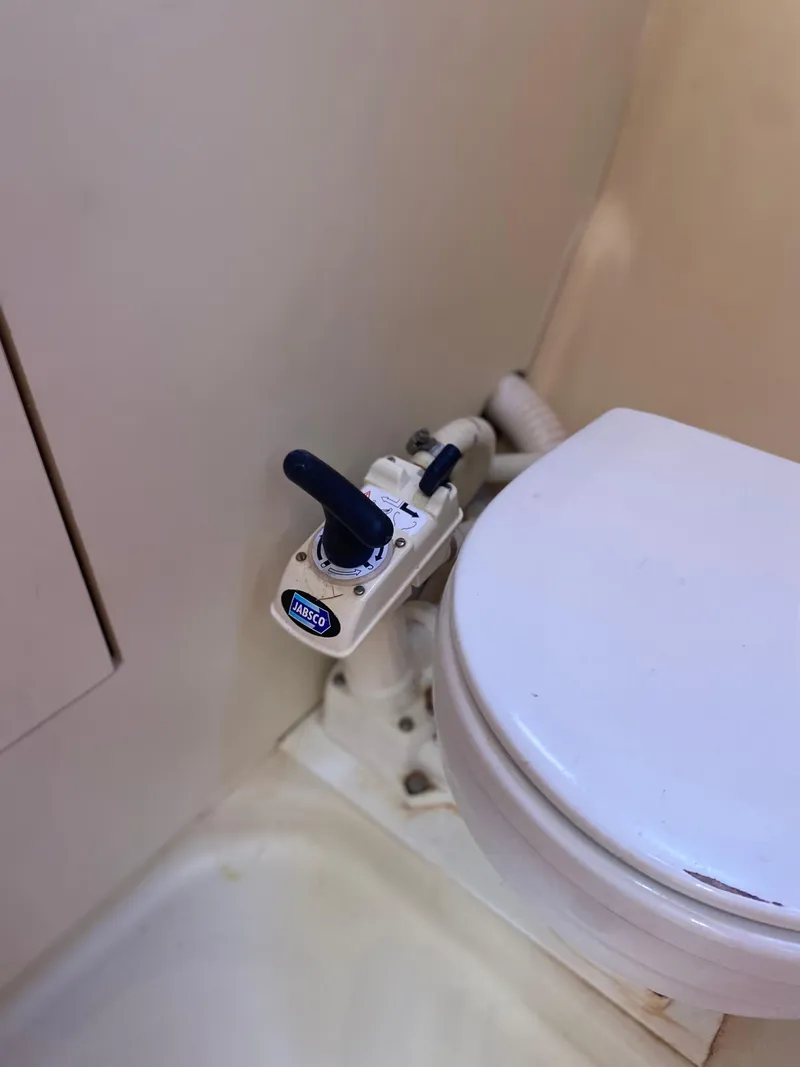 Slide: The Image of 2009 Hunter 31-2 marine toilet with manual pump. - 9
