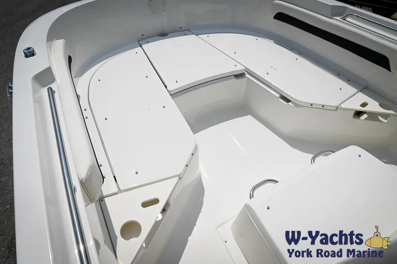 Slide: The Image of 2024 Bayliner Trophy T22CC boat interior at W-Yachts York Road Marine. - 5