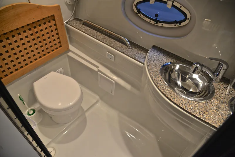 Slide: The Image of Crownline Boats 350 SY 2020 - 51