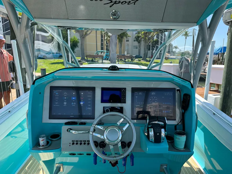 Slide: The Image of Nor-Tech 390 Sport Center Console 2020 - 132