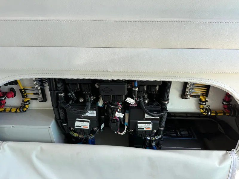 Slide: The Image of Nor-Tech 390 Sport Center Console 2020 - 153