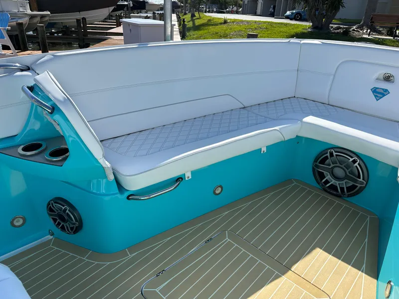 Slide: The Image of Nor-Tech 390 Sport Center Console 2020 - 50