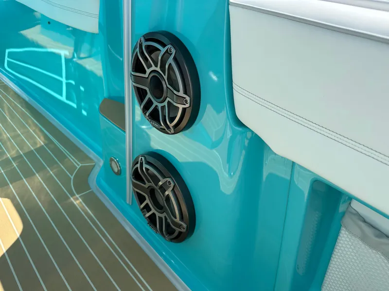 Slide: The Image of Nor-Tech 390 Sport Center Console 2020 - 74