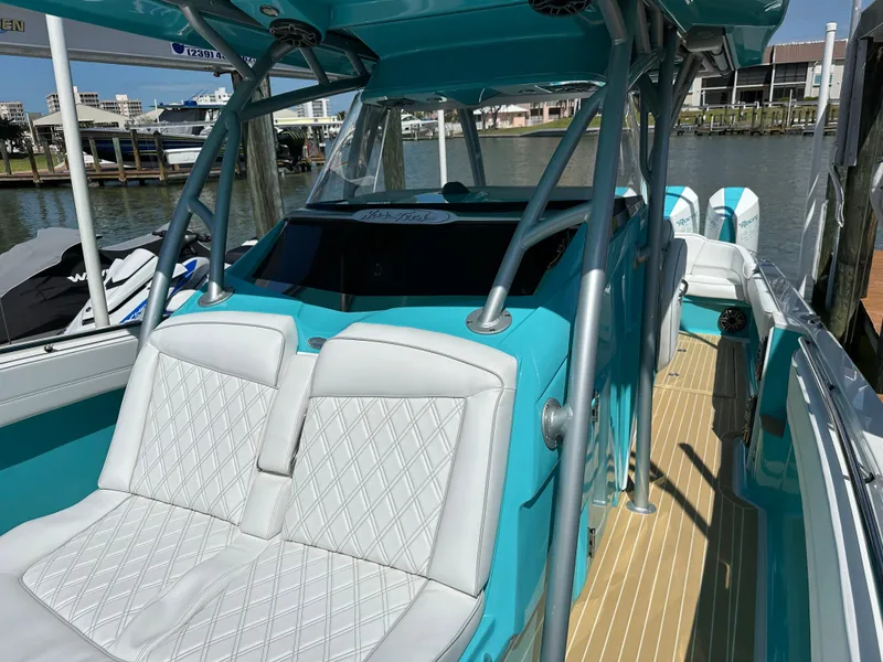 Slide: The Image of Nor-Tech 390 Sport Center Console 2020 - 89