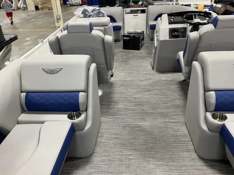 Slide: The Image of Bennington 22 LSR SPS Tri-Toon Package 2024 - 11