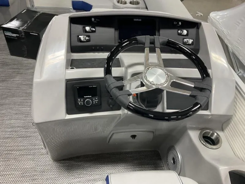 Slide: The Image of Bennington 22 LSR SPS Tri-Toon Package 2024 - 7