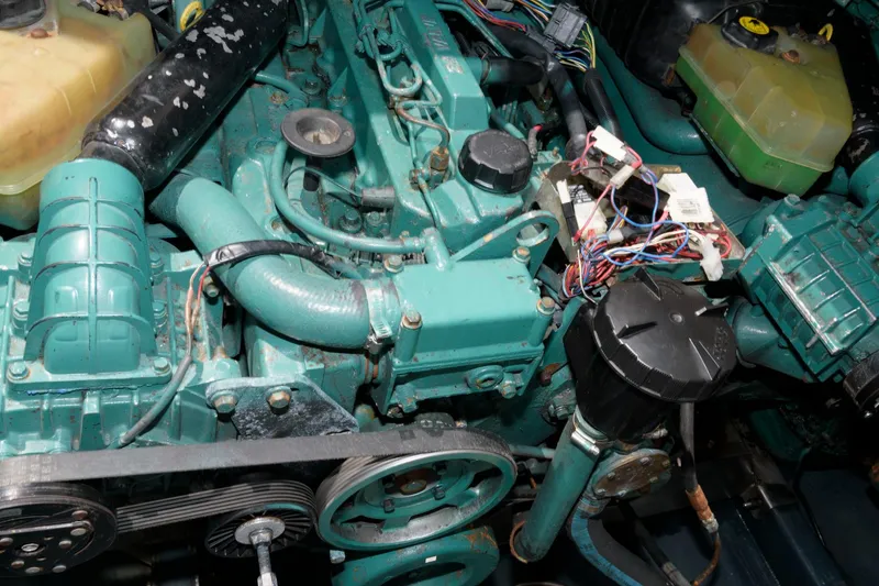 Slide: The Image of Engine compartment of a 2005 Cranchi 37 Smeraldo boat. - 7