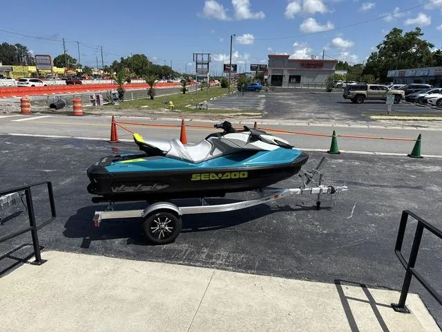 Slide: The Image of Sea-Doo GTI 2024 - 6