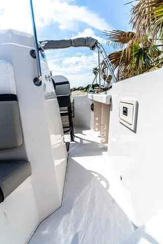 Slide: The Image of Starcraft SVX231CC 2024 - 19