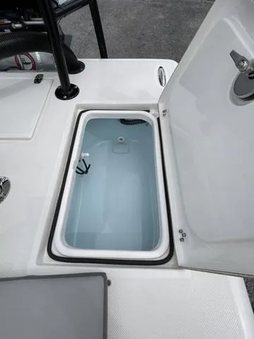 Slide: The Image of Spyder FX19TRC 2024 - 13