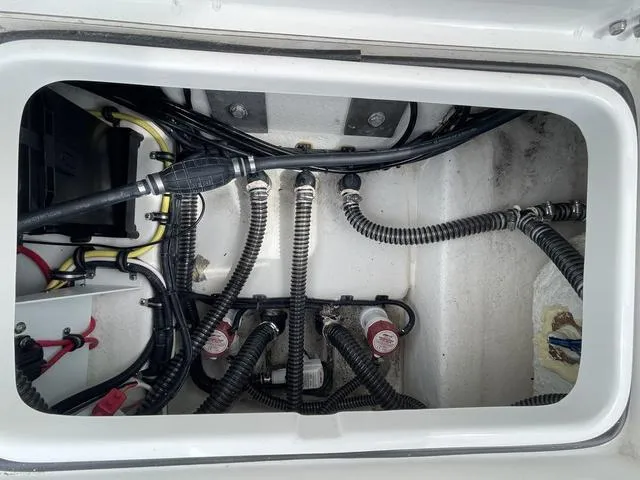 Slide: The Image of Spyder FX19TRC 2024 - 17