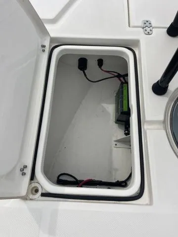 Slide: The Image of Spyder FX19TRC 2024 - 6