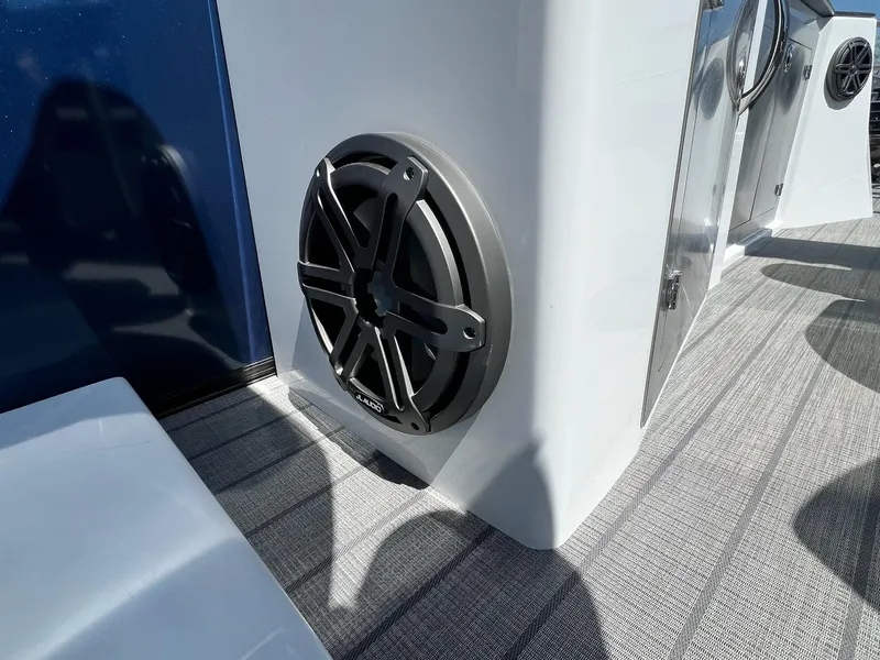 Slide: The Image of Close-up of speaker on 2024 Sylvan S3 CLZ DH Tritoon boat's deck. - 30