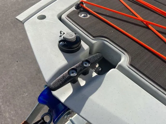 Slide: The Image of Veer Veer V13 2023 - 16