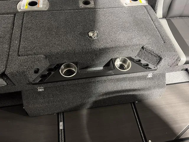 Slide: The Image of Lund 2175 Pro V Sport 2024 - 15