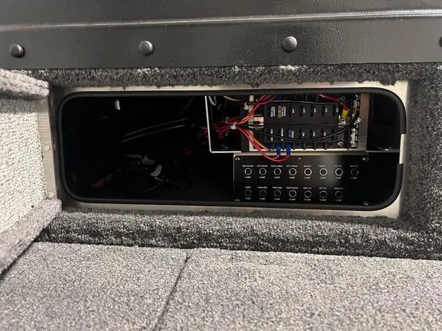 Slide: The Image of Lund 2175 Pro V Sport 2024 - 39