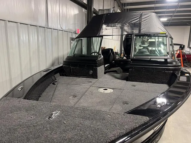 Slide: The Image of Lund 2175 Pro V Sport 2024 - 4